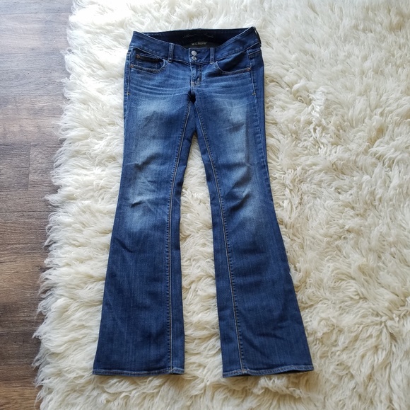 American Eagle Outfitters Denim - ❄️MUST GO❄️American Eagle Artist Jeans